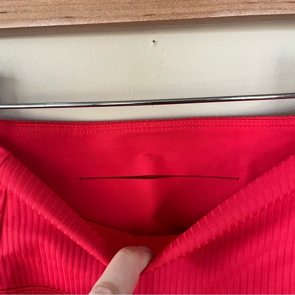 Girlfriend Collective Ribbed Shorts - Picture 3 of 4